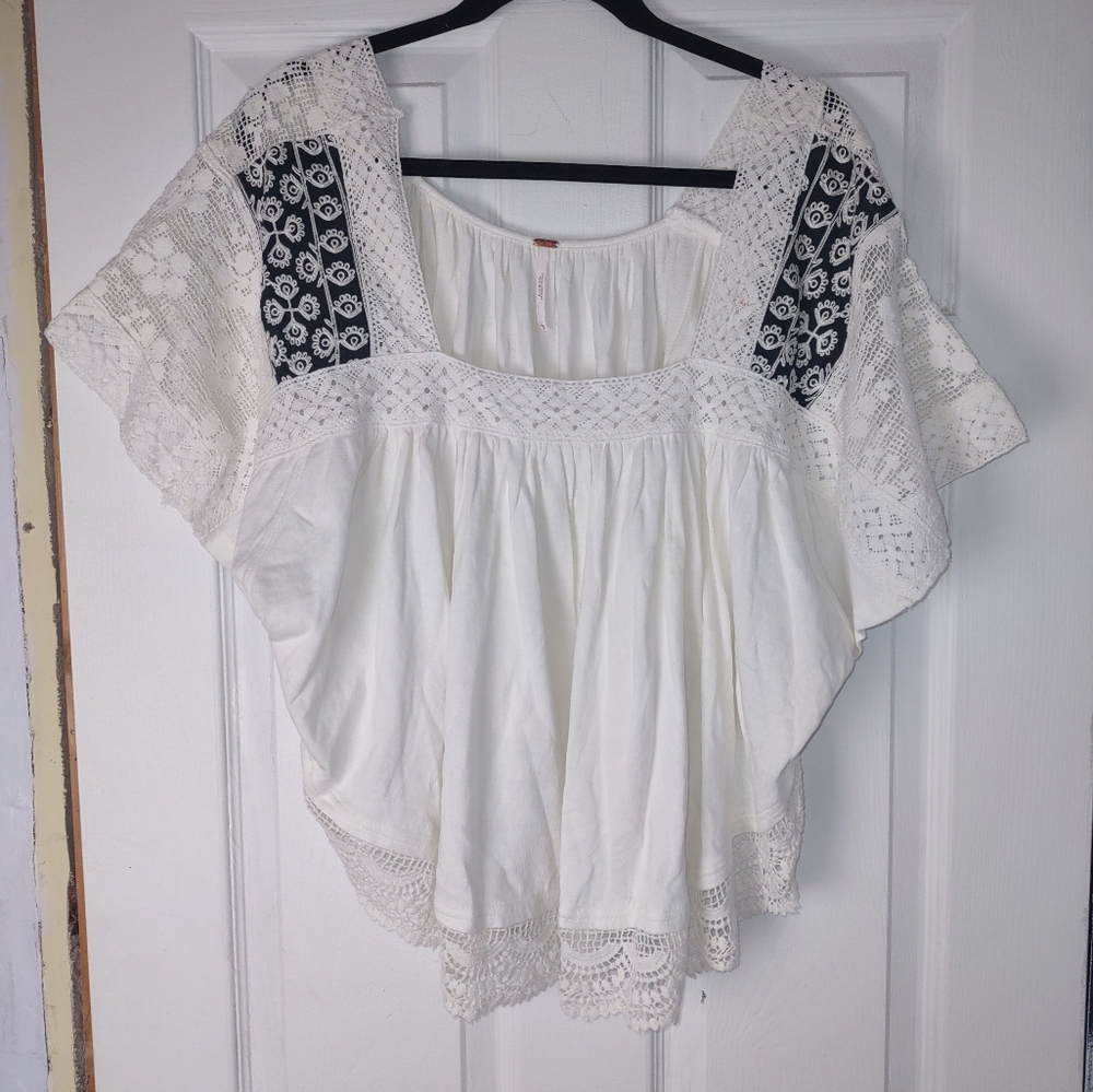 Free People Prairie Days Blouse White LACE EMBRODERED Square Neck Boho  Large